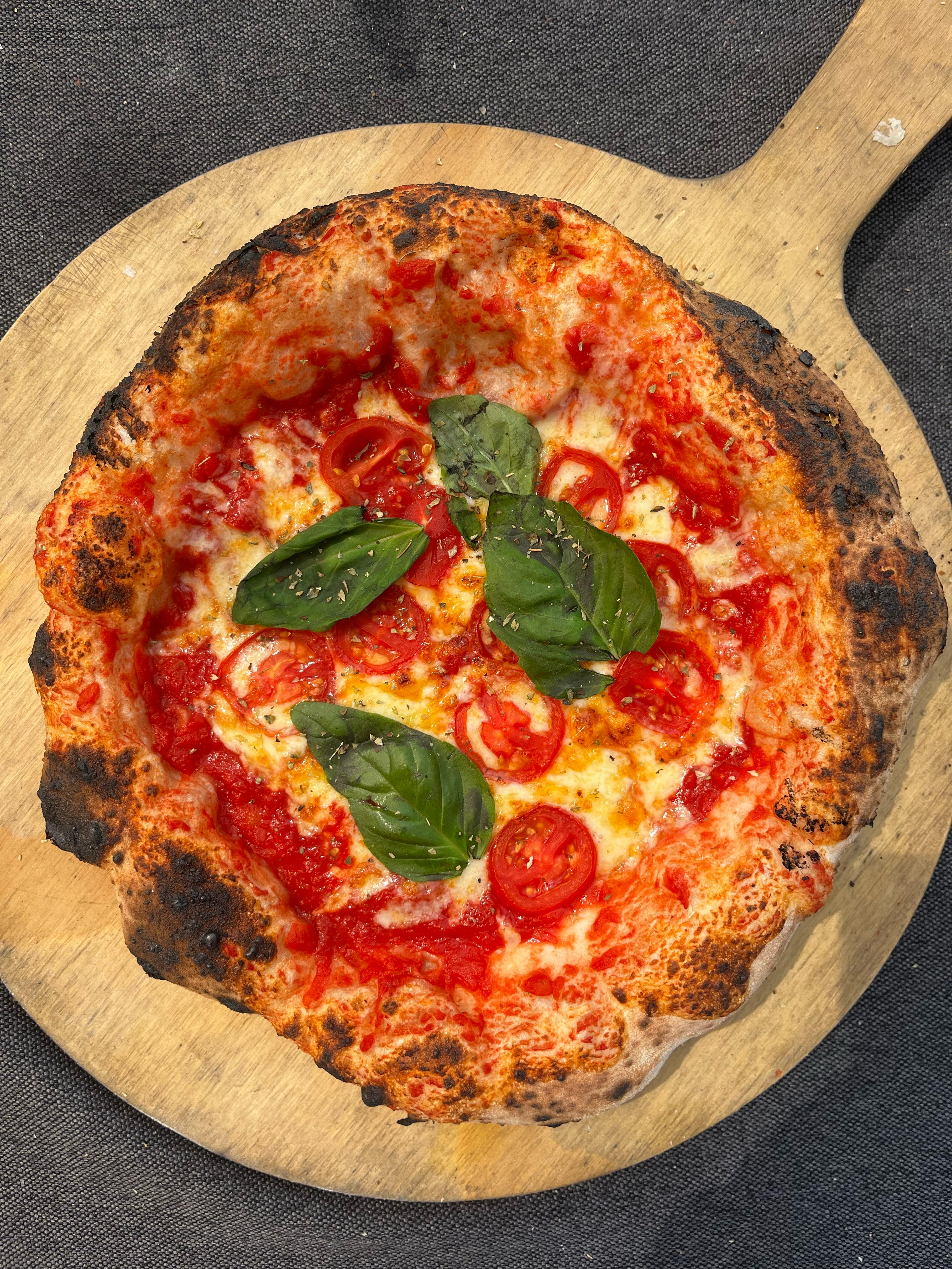 Pizza Champiñón napolitana