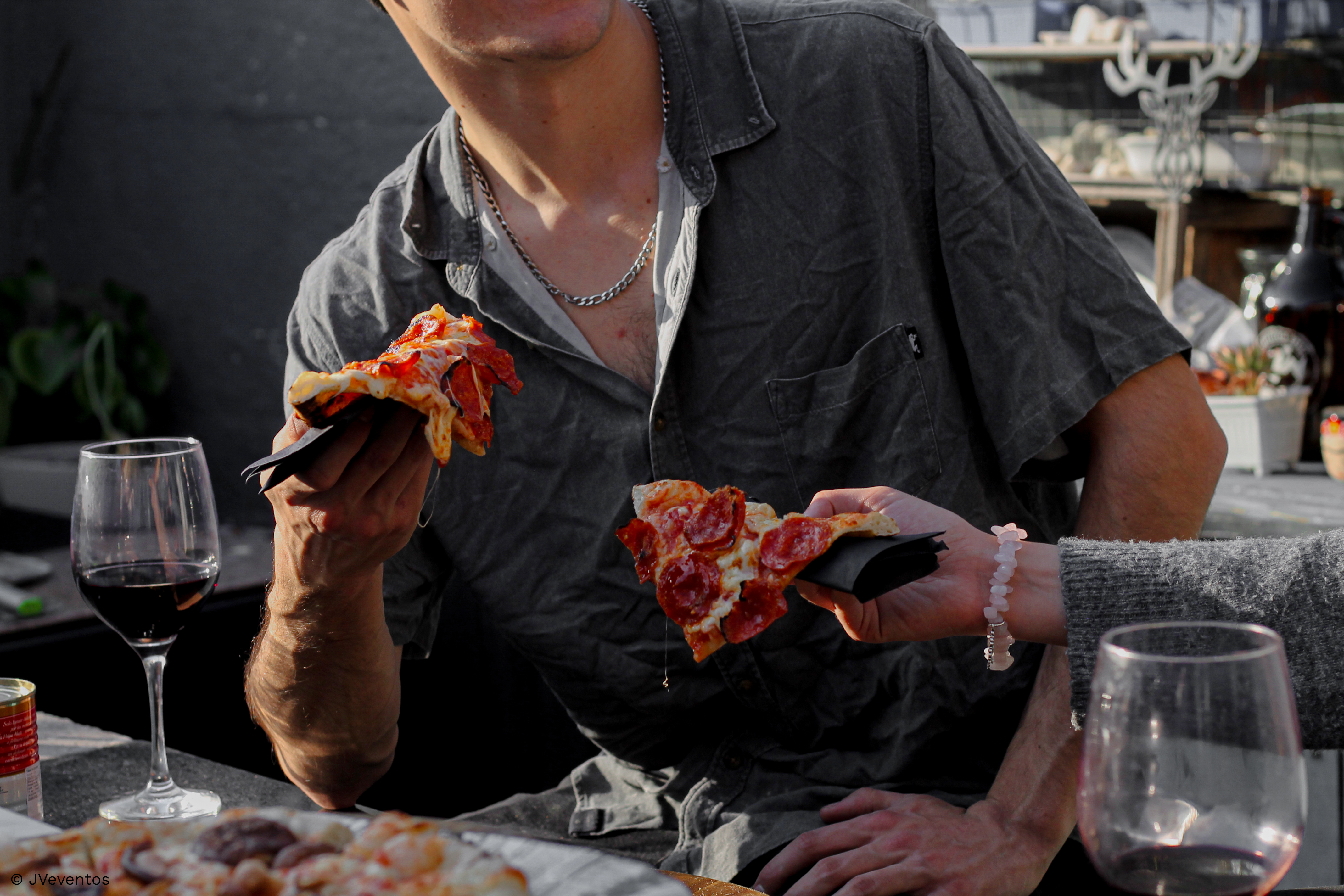 Pizza napolitana artesanal en un matrimonio